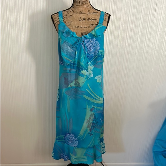 Blue Floral Midi Dress - Picture 1 of 14